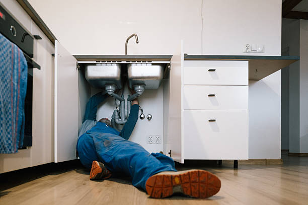 Professional Gas Line Repair technician working in Rushville, NE